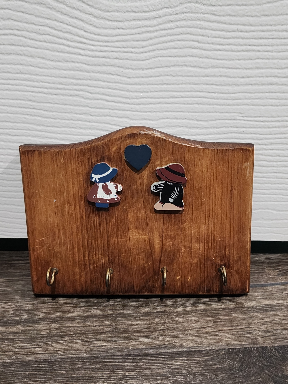 Wooden Key Rack with Heart and Girl/Boy Accents - Brown & Navy